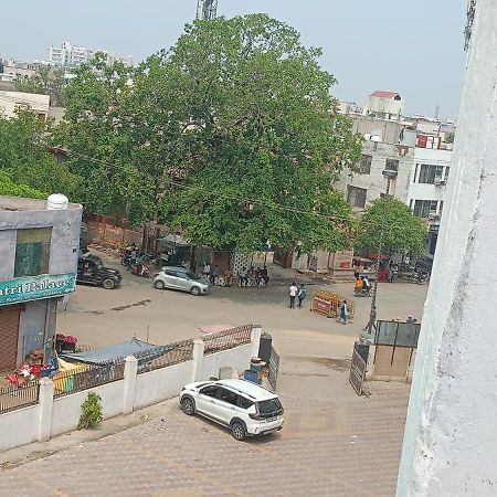 New Gayatri Palace Near Prem Mandir Vrindāvan 외부 사진
