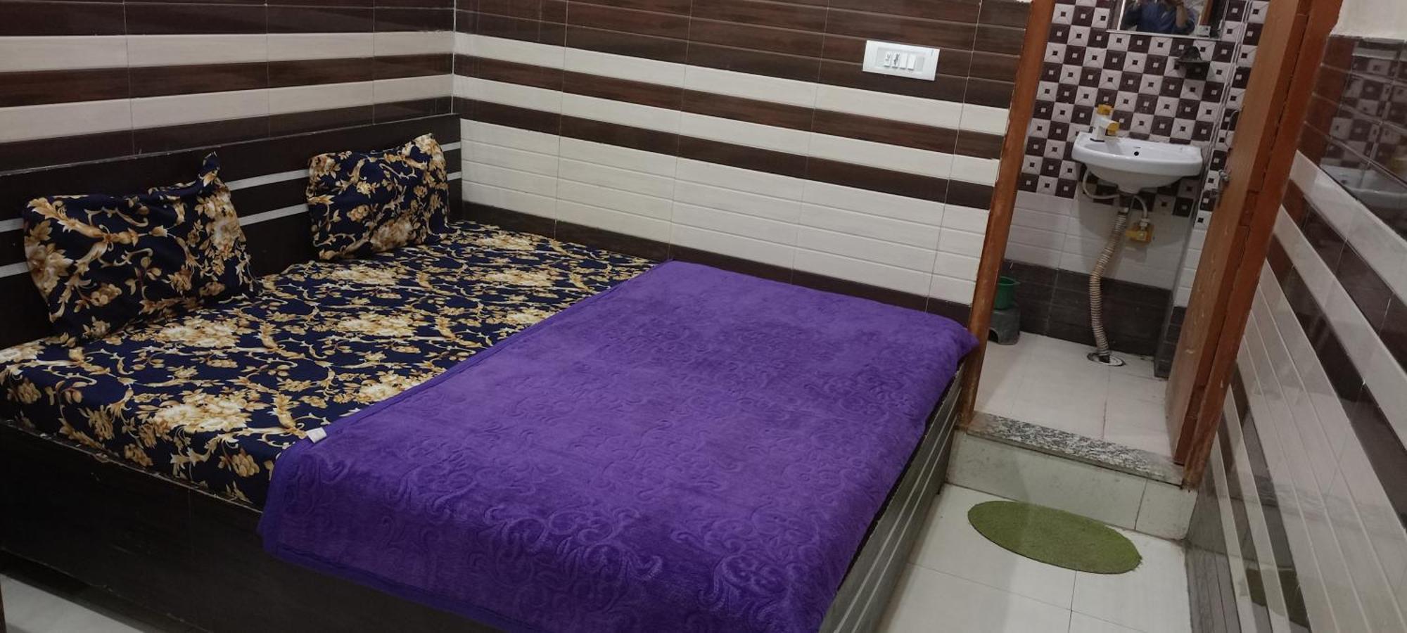New Gayatri Palace Near Prem Mandir Vrindāvan 외부 사진